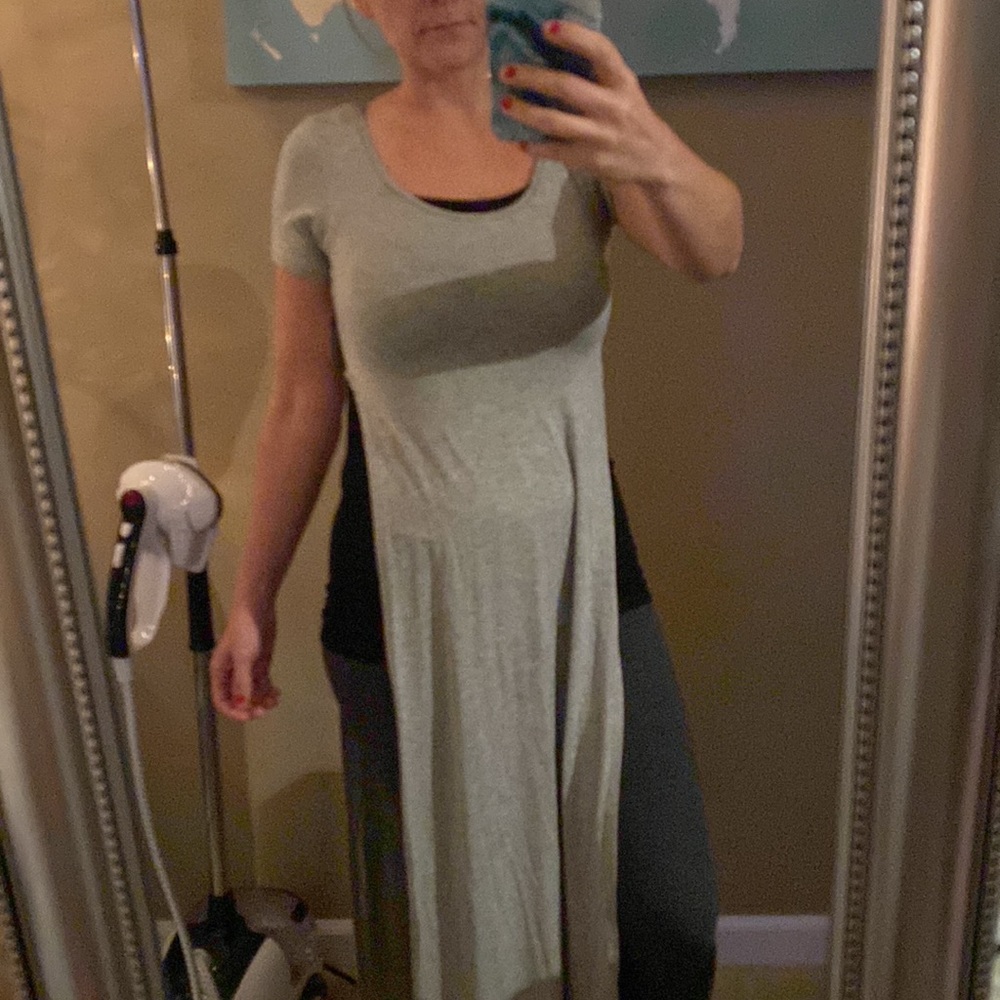 Nwt Tshirt floor length with side slits